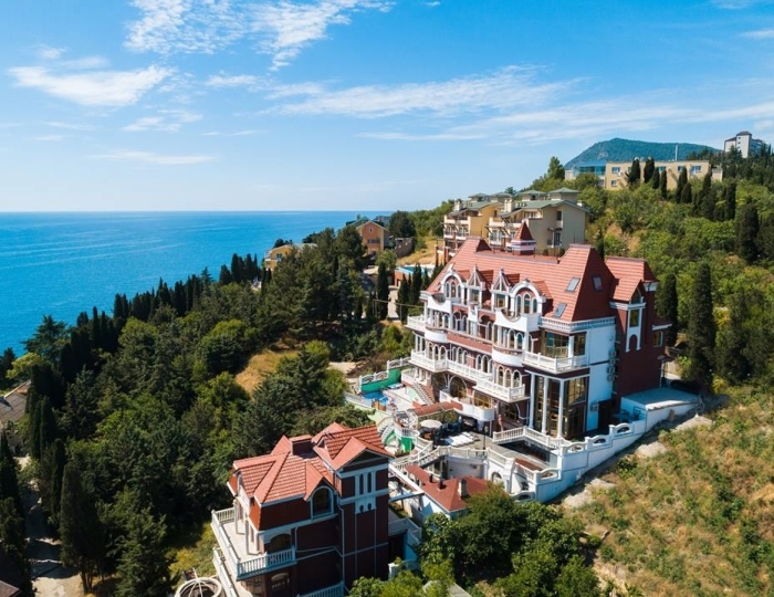 Гостевой дом «Гранатовое поместье» Алушта